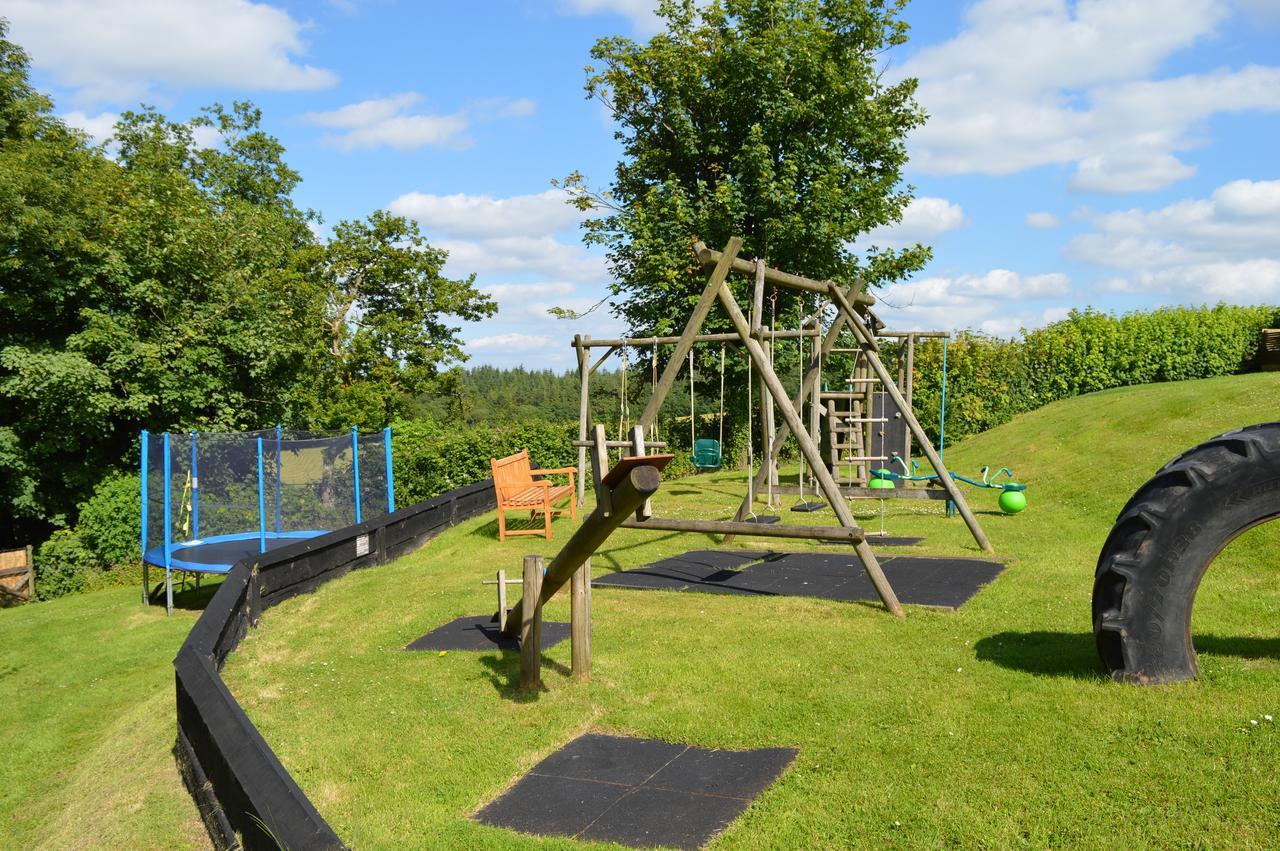 Three Gates Farm Holiday Cottages Huntsham Bagian luar foto