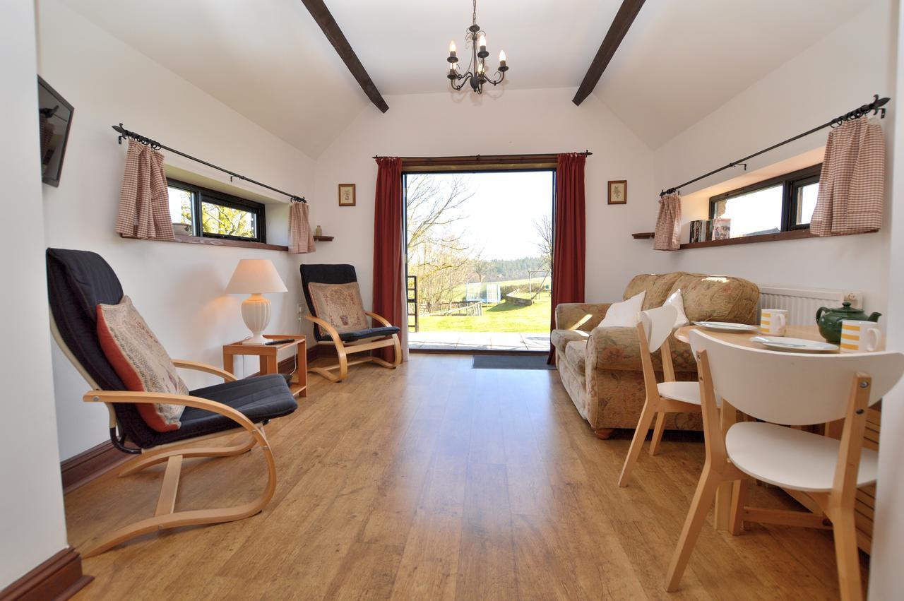 Three Gates Farm Holiday Cottages Huntsham Bagian luar foto